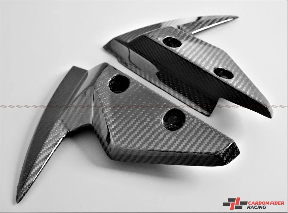 Guardabarros delantero laterales Triumph Street Triple 765 R, S 2017-2022 - 100 % fibra de carbono Foto 4 de 4