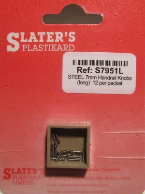 Slaters S7951L - 7 mm Maßstab 0 - 12 x 3,2 mm Stahl Handlauf Knöpfe - 1. Klasse Post
