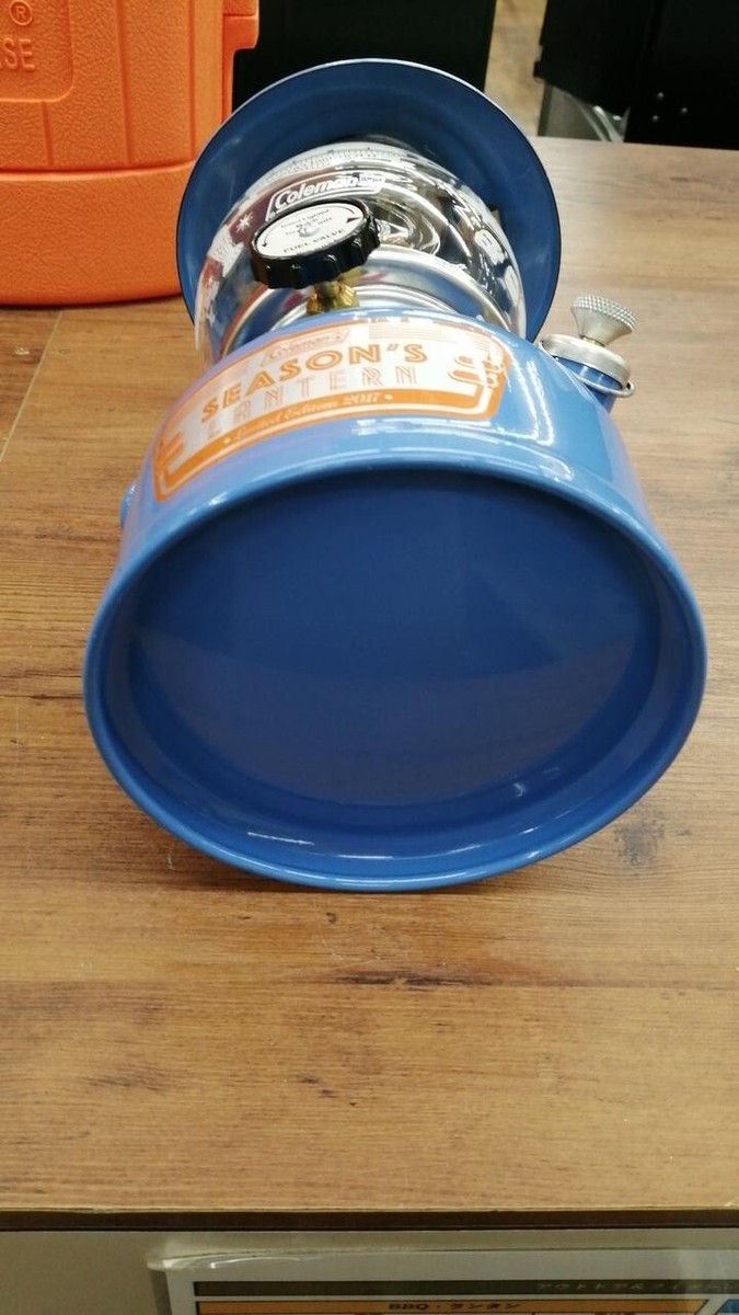 Coleman Seasons Lantern 2017 Vintage Blue Good Condition r16