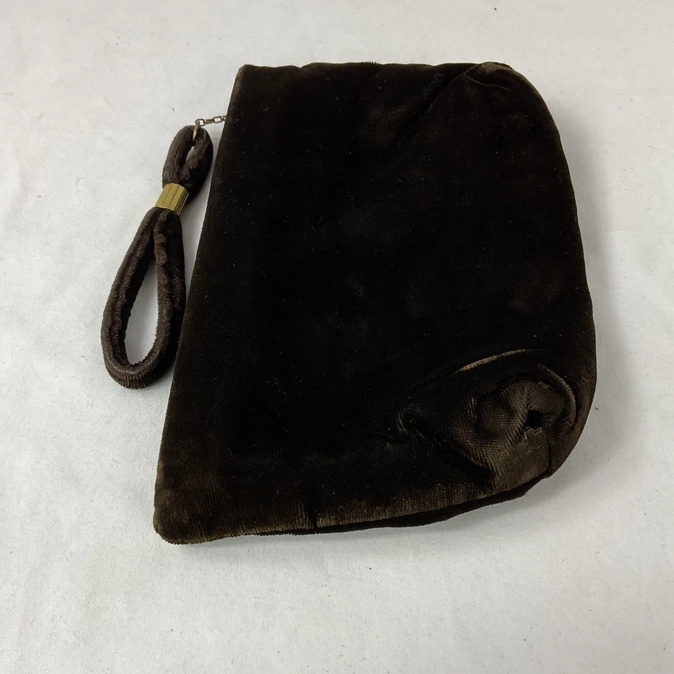 Cartera vintage de terciopelo marrón sin marca de los años 50 con líneas de 8" x 5,5" x 1,5" Foto 3 de 4