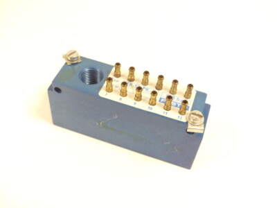 Festo FR-12-PK-3 Verteilerblock 978 R 0 - 8 bar