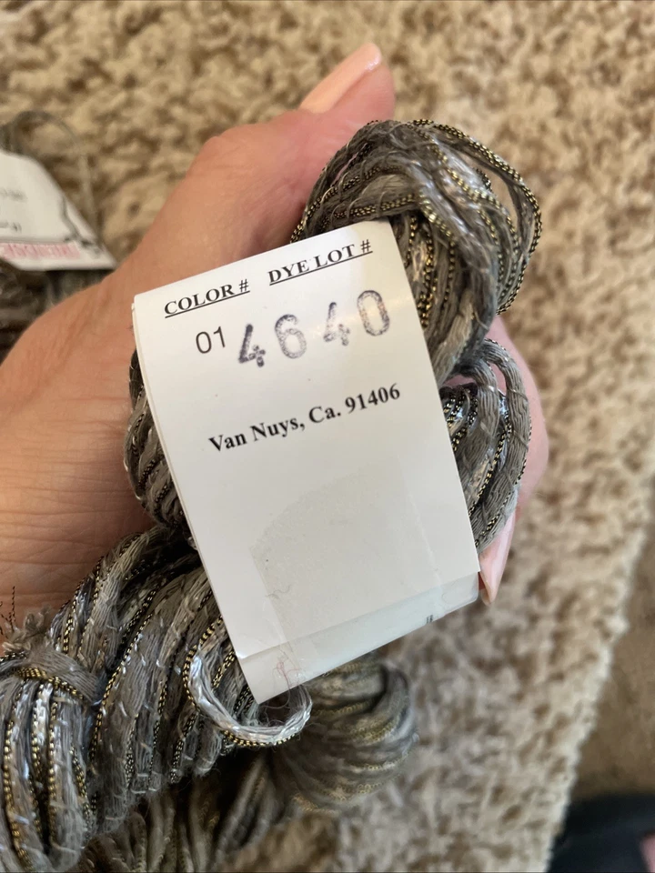 Trendsetter Hilos Zoe Gris Variegado Taupe Algodón Viscosa 50g 75 Yardas Lote De 6 Foto 3 de 4