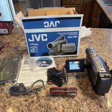 Vtg JVC GR-SXM340 Super VHS-C Camcorder TESTED Working Bundle C-Format SVHS Box