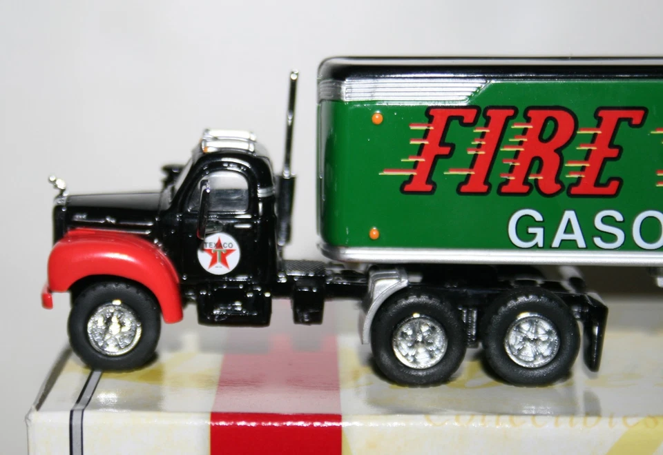 DINKY Matchbox The Texaco Fire Chief 1956 Mack B-61 Tractor Trailer NEW w/ COA - Image 3 of 4