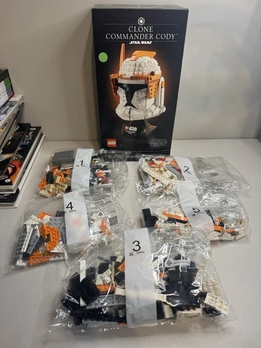 LEGO Star Wars Clone Commander Cody Helmet 75350 - OPEN box & Bag #3 No Manual