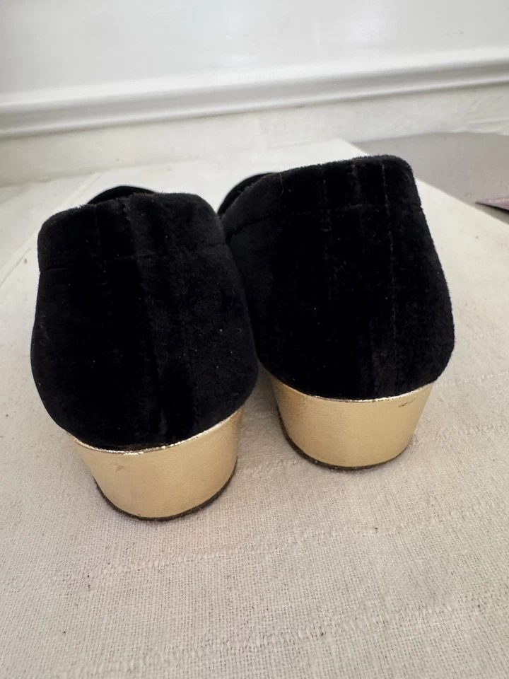 Zapatillas de cuña Merry Mules negras de terciopelo dorado talla Impresionante 7 N Foto 4 de 4