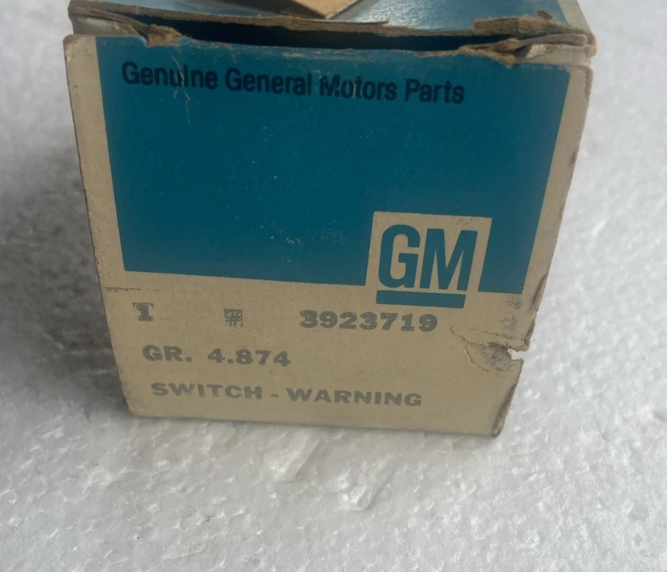Chevrolet 1968-1969 interruptor de advertencia de peligro - GM 3923719 G20 Series 10 20 30 Foto 2 de 4
