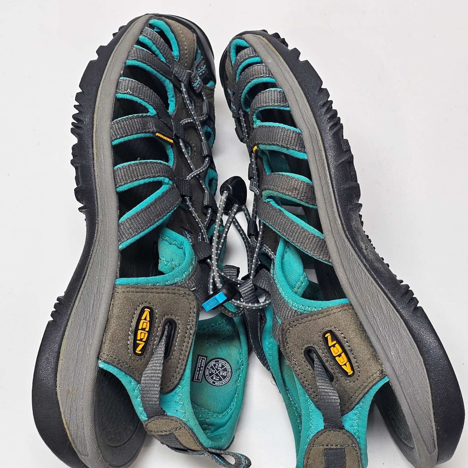 Keen Whisper 1003717 sandali punta chiusa scarpe lavabili donna taglia 10 vegan