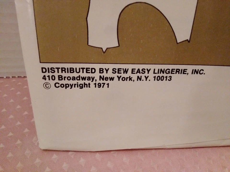 Vintage 1971 NEW Sew Lovely Men's Cotton Knit Briefs Sewing Pattern M 36 C - Image 3 of 4