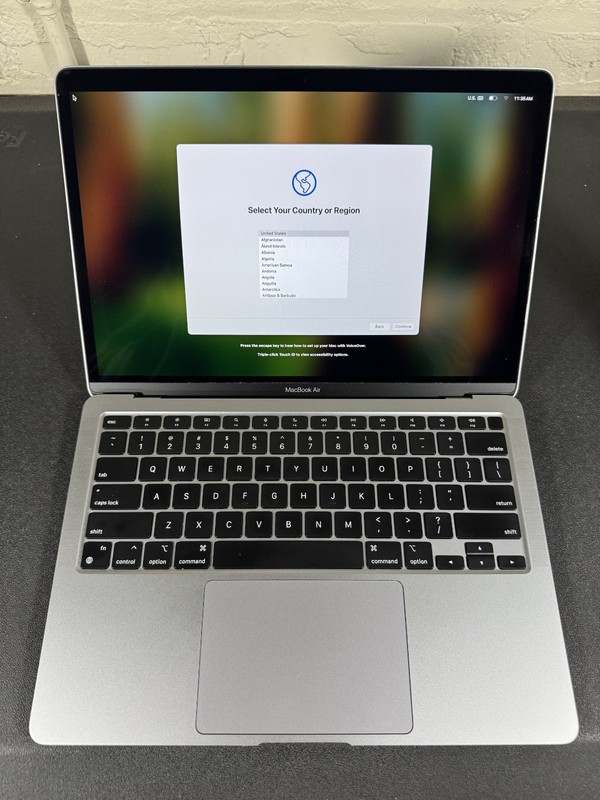 Apple MacBook Air A2337 13" M1 8C/7C 16GB 256GB macOS | READ