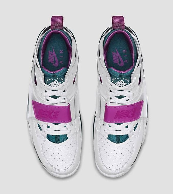 air trainer huarache berry