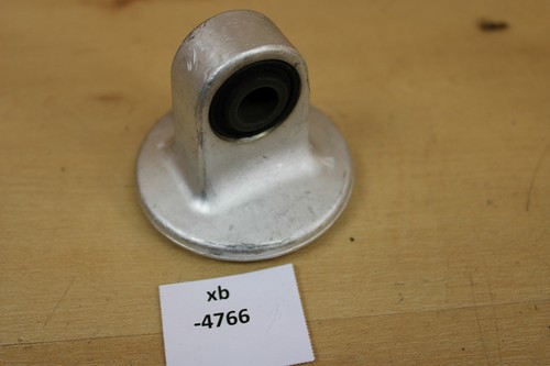 BMW K100 K75  33532301744 Stoßdämpferauge Halter M9x3 xb4766