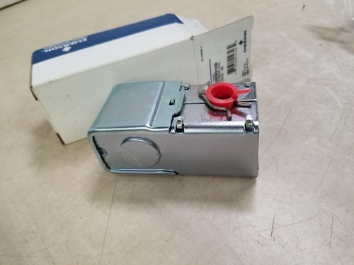 EMERSON/ TRANE AMG X13320091030/ COL0299E SOLENOID COIL 120V 50/60 WATTS 17/12 - Picture 3 of 5