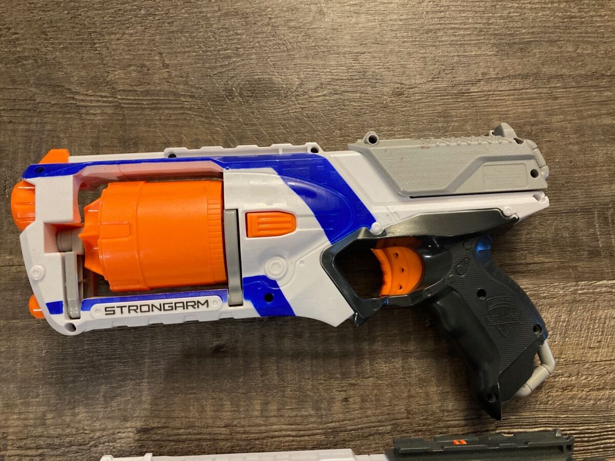 Rare 2004 NERF N-Strike Maverick REV-6 Whiteout Edition with Rare 2004 NERF N-Strike Maverick REV-6 Whiteout Edition with
