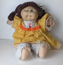 cabbage patch doll blue sig 1985 mold 1 head brown pigtails yellow dress