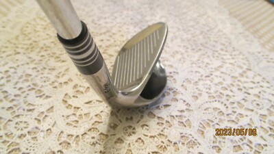 Sand Wedge Tour Edge Bazooka 1 Out Plus – Fer Droitier, Tige Acier, 36 Pouces, Homme