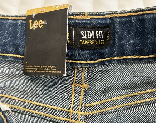 Lee Boy's "sure 2 fit" skinny fit, straight leg-Size 7-adjustable waistband - Picture 5 of 10