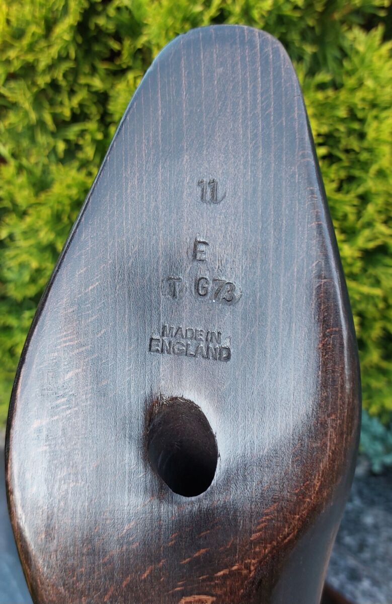 Gaziano & Girling custom wooden shoe tree . Last TG 73 Gaziano & Girling custom wooden shoe tree . Last TG 73
