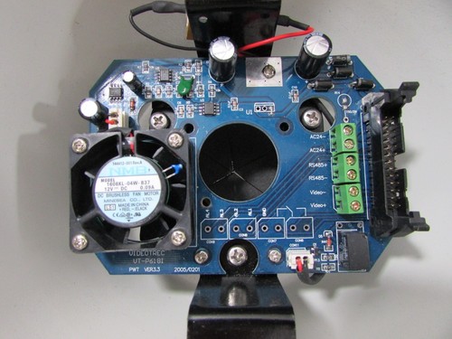 D-Link DCS-70 Internet Camera Outdoor Enclosures For DCS-5300 / DCS-6620 (Parts) - Picture 11 of 12