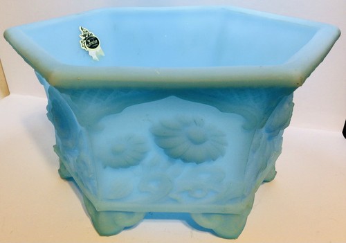 Vtg 70s Fenton Blue Satin Glass Hexagon Bowl Original Label Chrysanthemum Design - Picture 6 of 11