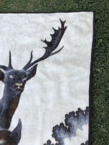 Vtg Biederlack Blanket Throw Deer Buck Man Cave Hunting Cabin Outdoor Cozy 79x56 - Picture 12 of 13