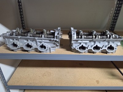 1995 Nissan CYLINDER HEAD SET L38U R38U LEFT AND RIGHT