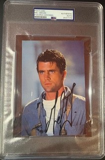 MEL GIBSON SIGNED POSTCARD ENCAPSULATED BRAVEHEART LETHAL WEAPON 3 RARE PSA