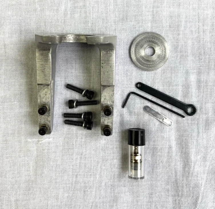 SAITO FA-62B 10.2cc Hemi Head 4 tiempos motor brillante con silenciador, avión usado Foto 4 de 4