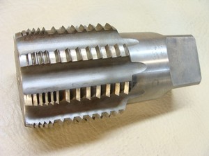 Cleveland interrupted pipe tap 2 1/2 - 8 NPT HS 9 flute