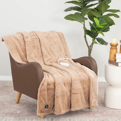 Berkshire Luxe beheizbarer Überwurf mit Kunstfell in taupe, 127 x 152 cm