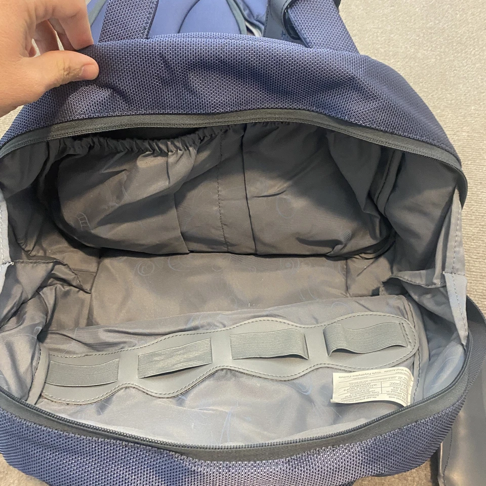 Samsonite Travel Bag Small Carry On Bag Cosmetic Tote Blue Nylon Weekender - Image 3 of 4