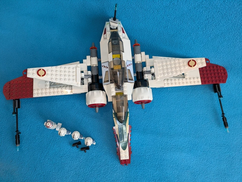LEGO Star Wars: ARC-170 Fighter - Vintage Set 7259 W/ Minifigs - No Box/Manual - Image 2 of 4