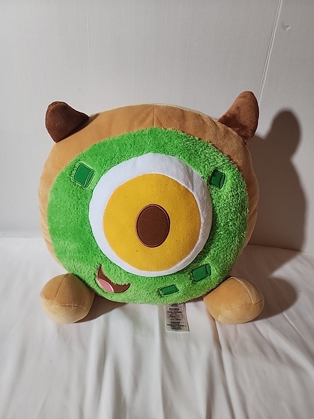 Disney Munchlings Mike Wazowski Avocado Breakfast Bagel
