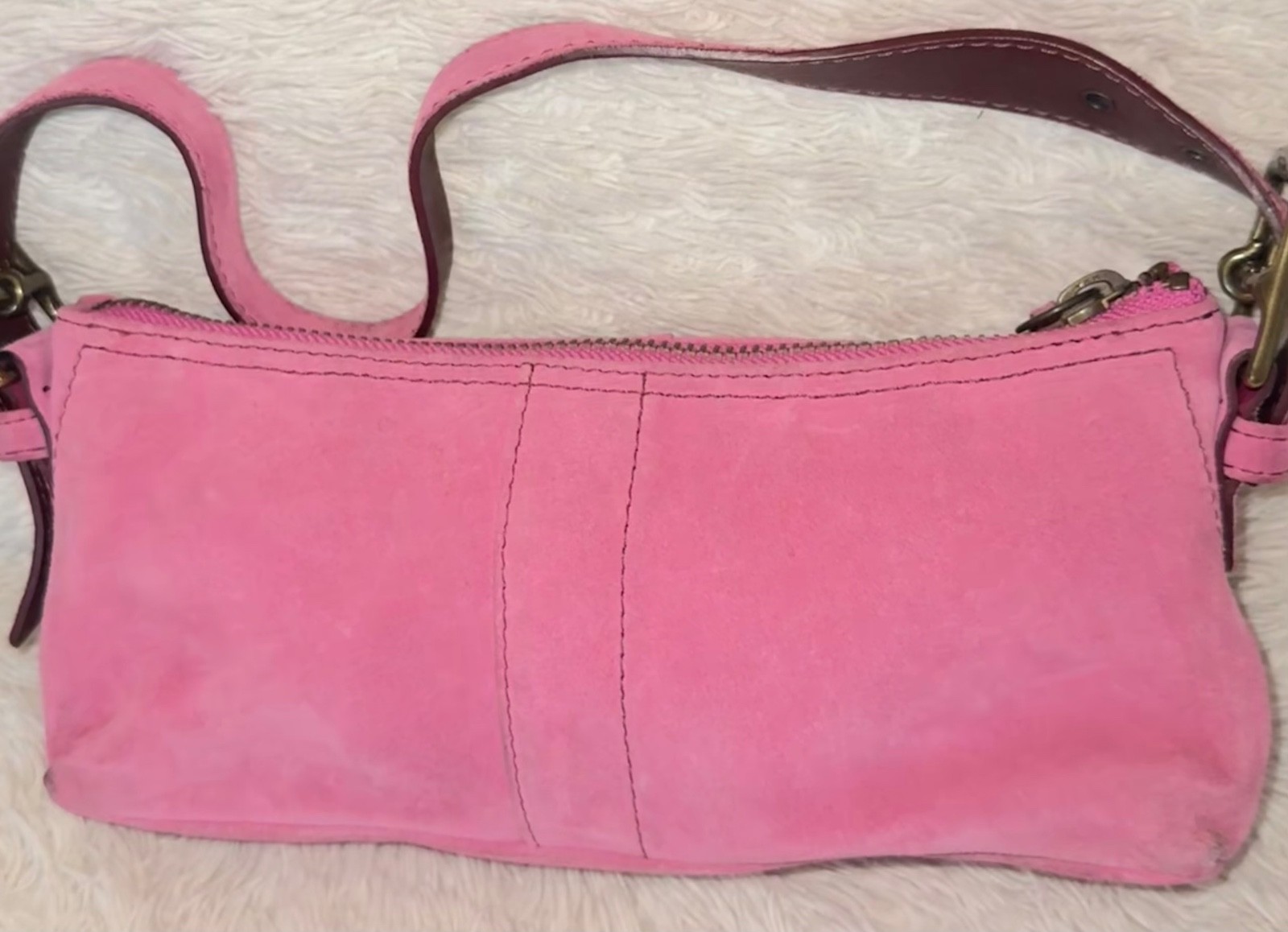 Vintage Coach Hamptons Demi Baguette Pink Suede Bag 7470 image 8