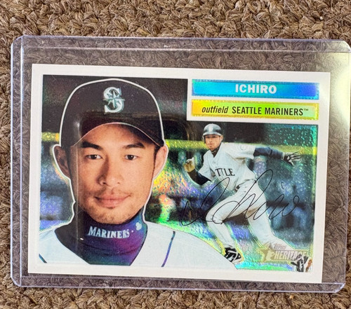 Ichiro [Refractor] #49 2005 Topps Heritage Chrome card