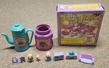 Vintage 1993 Takara Playmates Furry Families Kitty Cat Family