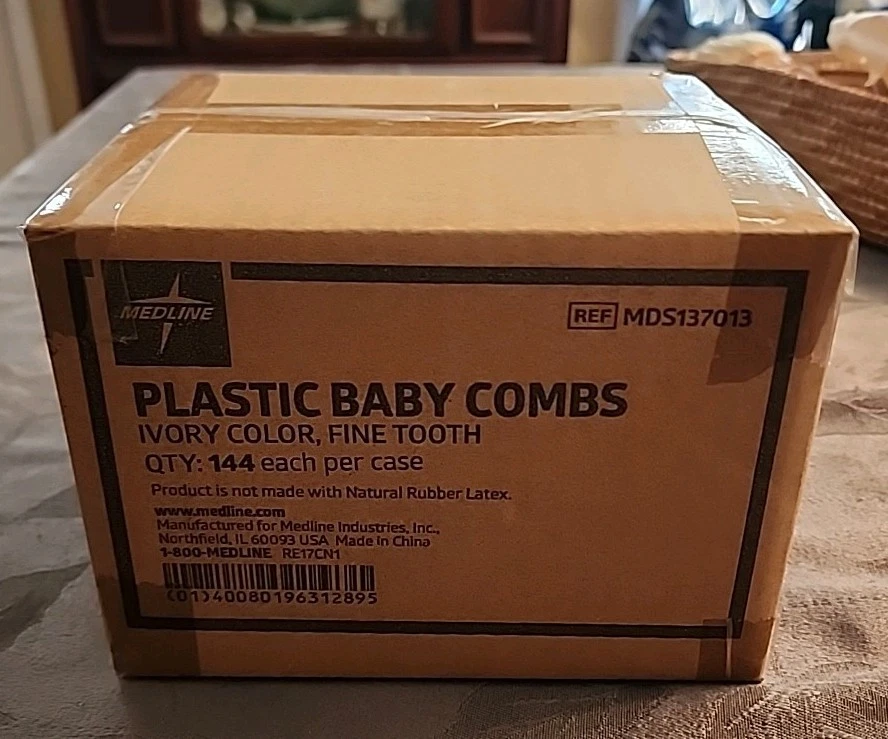 Medline MDS137013 Peine Plástico Libre de Látex para Pelo de Bebé, 6", Marfil (Pack de 144) Foto 2 de 3