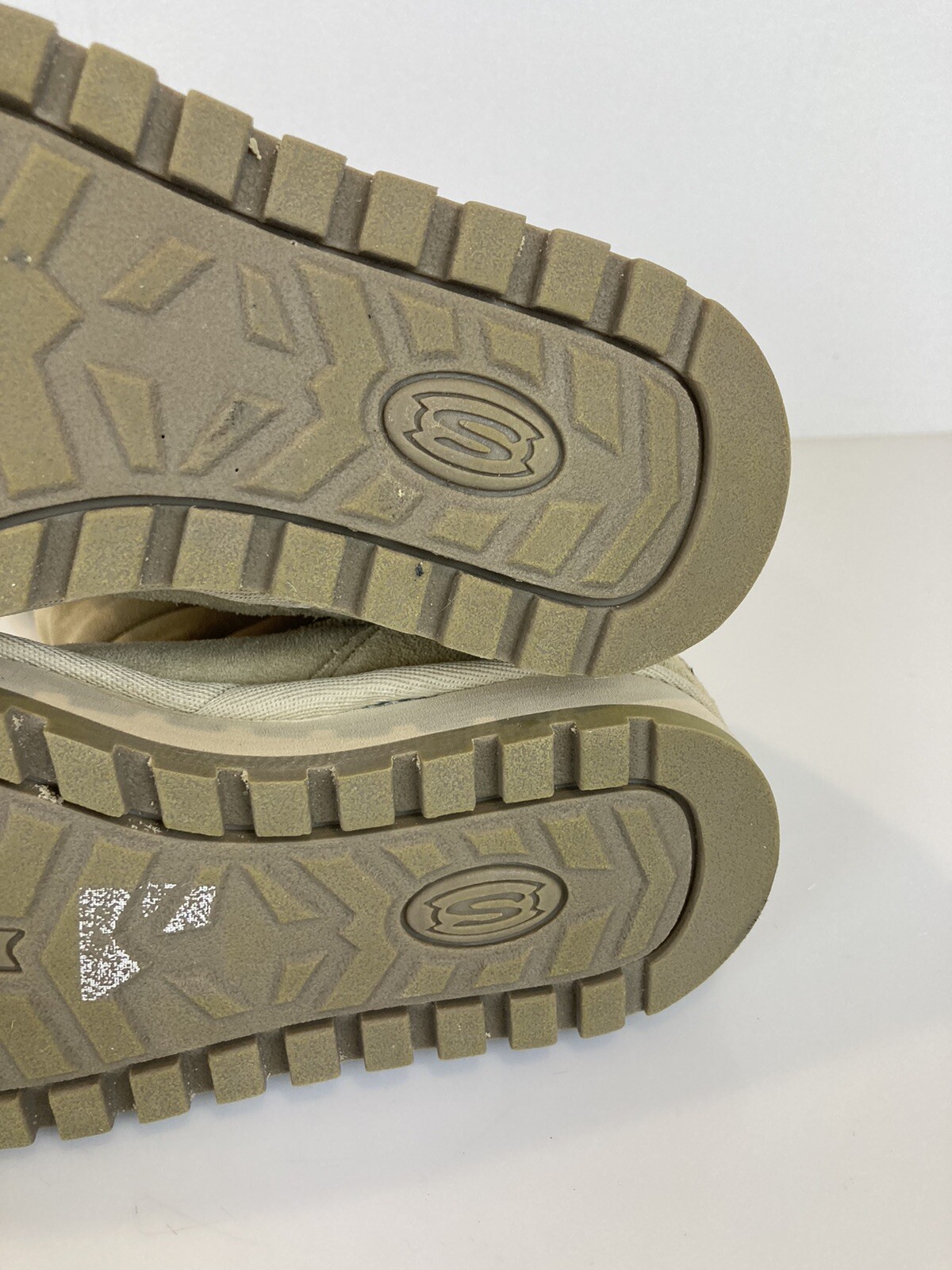 SKECHERS Australia Tan Boots Women’s 6 Faux Fur L… - image 12