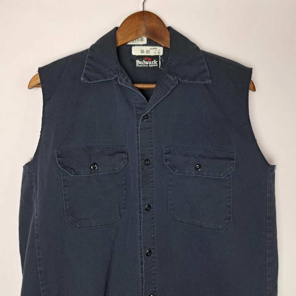 Bulwark Protective Apparel Vest Mens Medium Blue Sleeveless Button Up 2 Pockets - Image 2 of 4