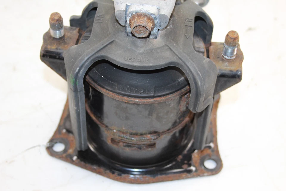 2010-2014 Acura TSX 3.5l Front Engine Mount W/ Bracket OEM - Image 3 of 4