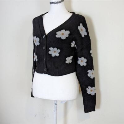 Full Tilt Cropped Cardigan Black Daisy Flowers Sweater S | eBay