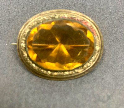 KAPPYS ESTATE  ANTIQUE GOLD FILLED YELLOW STONE PIN  1  1/2'' DIAMETER  EST-22