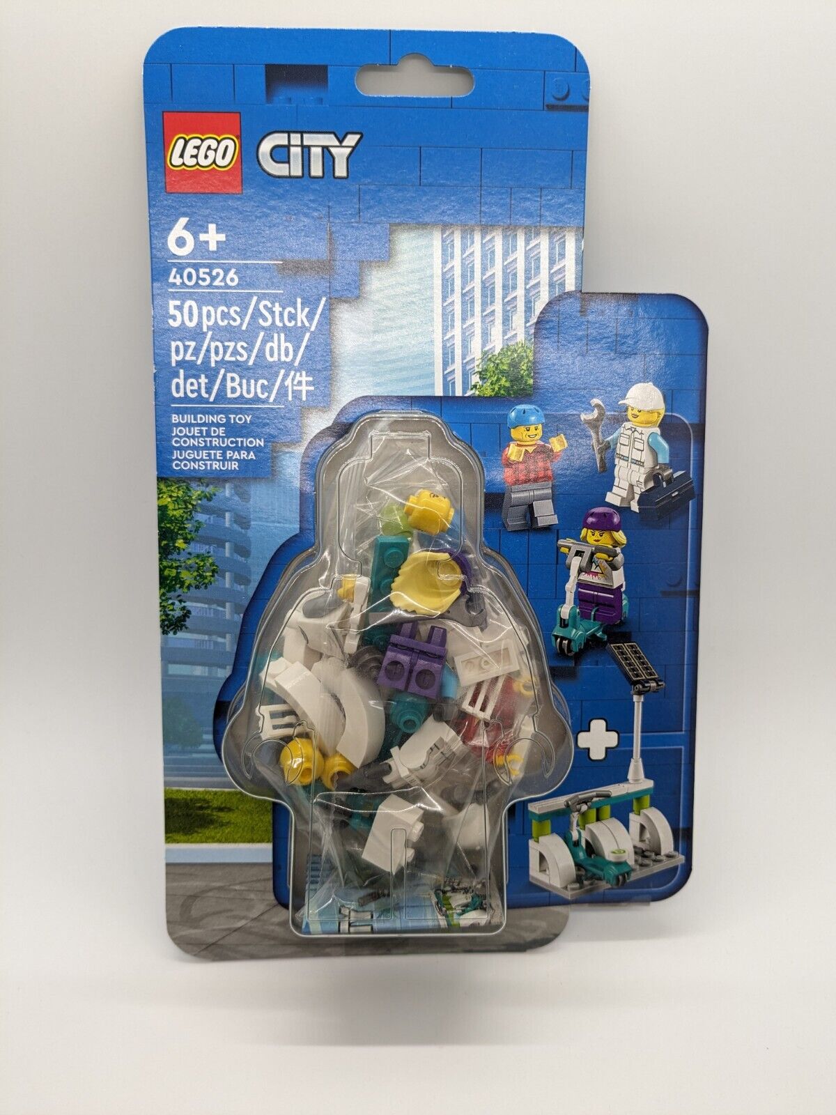 LEGO City 40526  Electric Scooters & Charging Dock Blister Pack w/3 Minifigs New