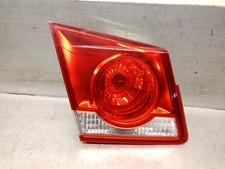 95130772 RÜCKLEUCHTE AUßEN LINKS / 95130772 / 5516310 FÜR CHEVROLET CRUZE J300