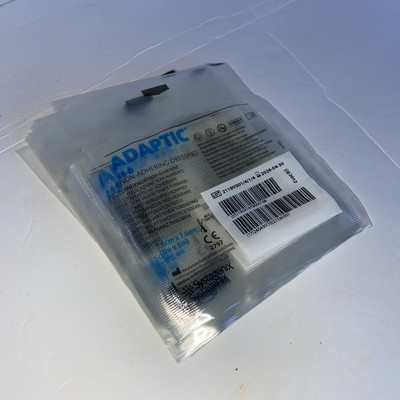 11 Adaptive Non-Adhering Dressing 7.6cmx7.6cm (3in X 3in) Sealed
