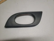 2002-2009 GMC Envoy 02-06 Envoy Rear Right Inner Door Handle Bezel Trim 15188693