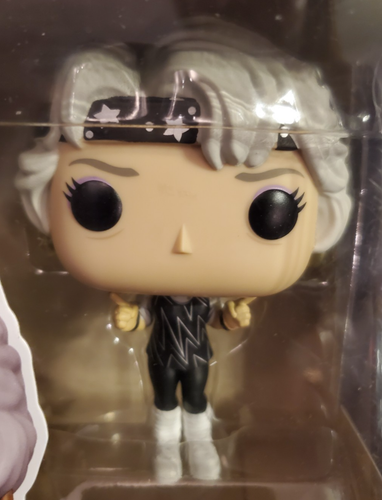 Funko POP! TV: Golden Girls 40th Anniversary Dorothy Figure - Picture 3 of 7