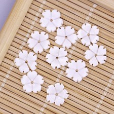 10PCS Natural White Shell Flower Mother of Pearl Charms Pendants DIY 10mm 0.39"