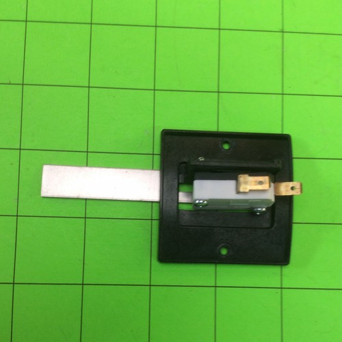Dometic DFLA40211 Furnace Metal Lever Switch - Picture 2 of 3