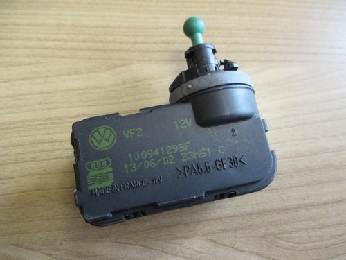 Stellmotor Scheinwerfer VW Golf 4 Bora Audi A4 B5 1J0941295F